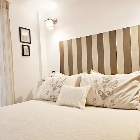 Duplex Del Conquistador By Cadiz4rentals Cadiz
